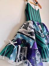 Load image into Gallery viewer, Haunted mansion
