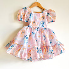 Load image into Gallery viewer, sister dogs
