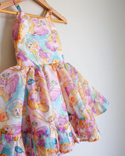 Load image into Gallery viewer, Punzel girl
