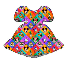 Load image into Gallery viewer, Argyle friends
